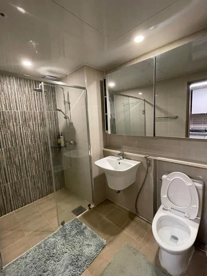 Aparthotel Spacious Luxury Condo W/ Kitchen Beside Hilton Clark D'Heights Mabalacat Philippines